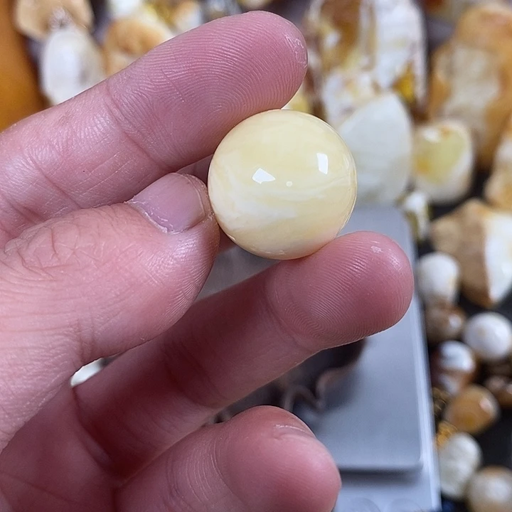 琥珀未镶嵌裸石我