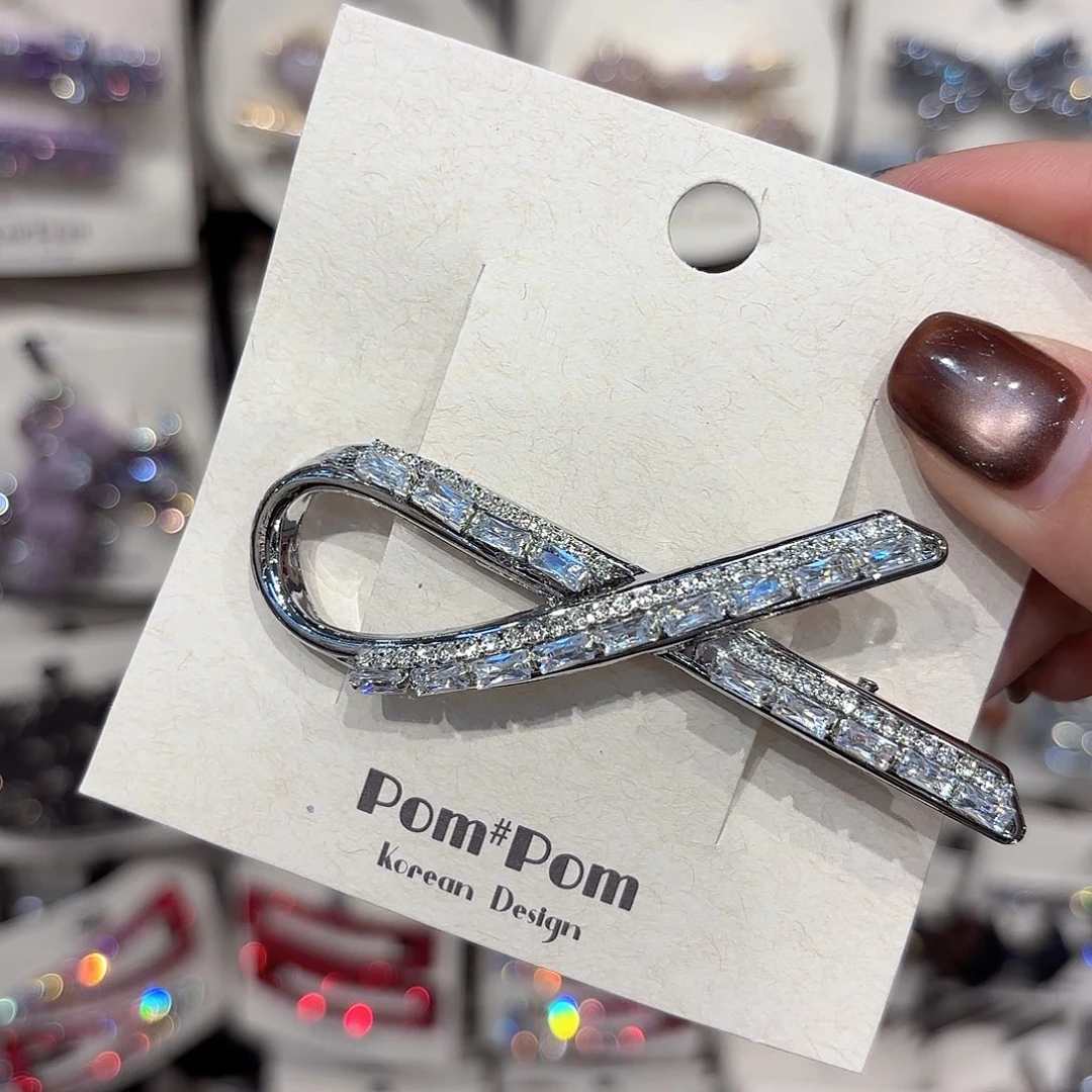 布艺铁合金白色压夹一个