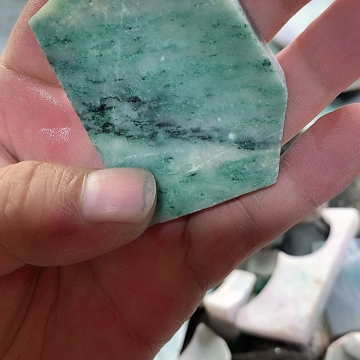裸石翡翠天然翡翠