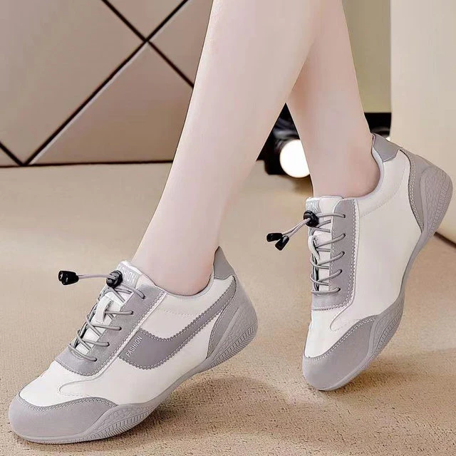 小白鞋女2025女鞋春夏季新款少女百搭运动鞋休闲跑步学生软底鞋子