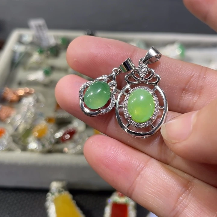 翡翠未镶嵌戒指缅甸天然翡翠