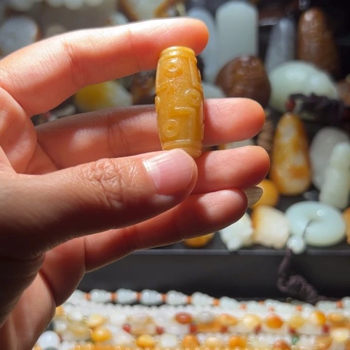 未镶嵌和田玉珠宝奇石
