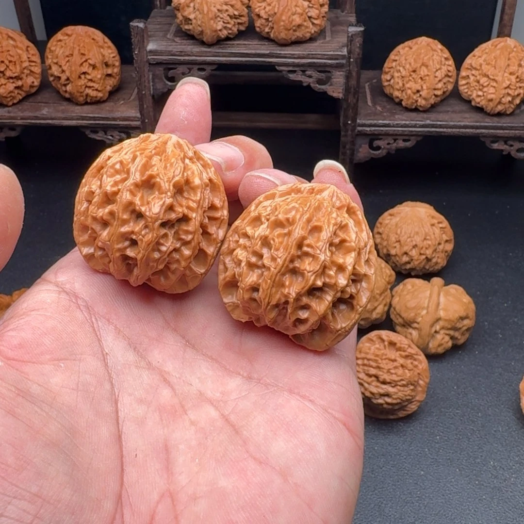 文玩核桃吊坠疯****猿苹果园37