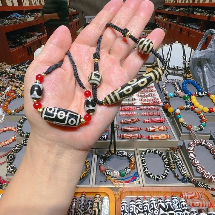 未镶嵌玛瑙/玉髓珠宝奇石