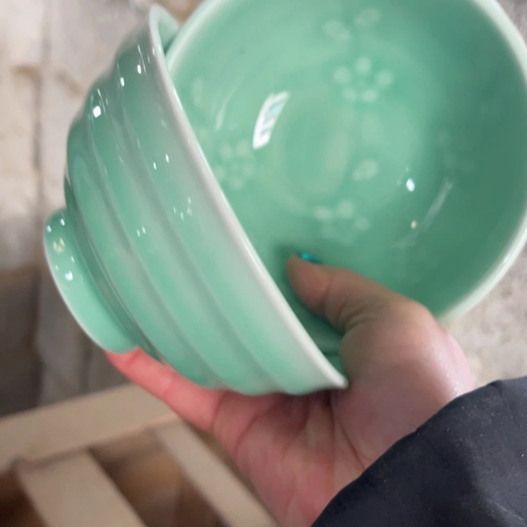 碗哈哈哈哈哈哈哈哈哈哈吧