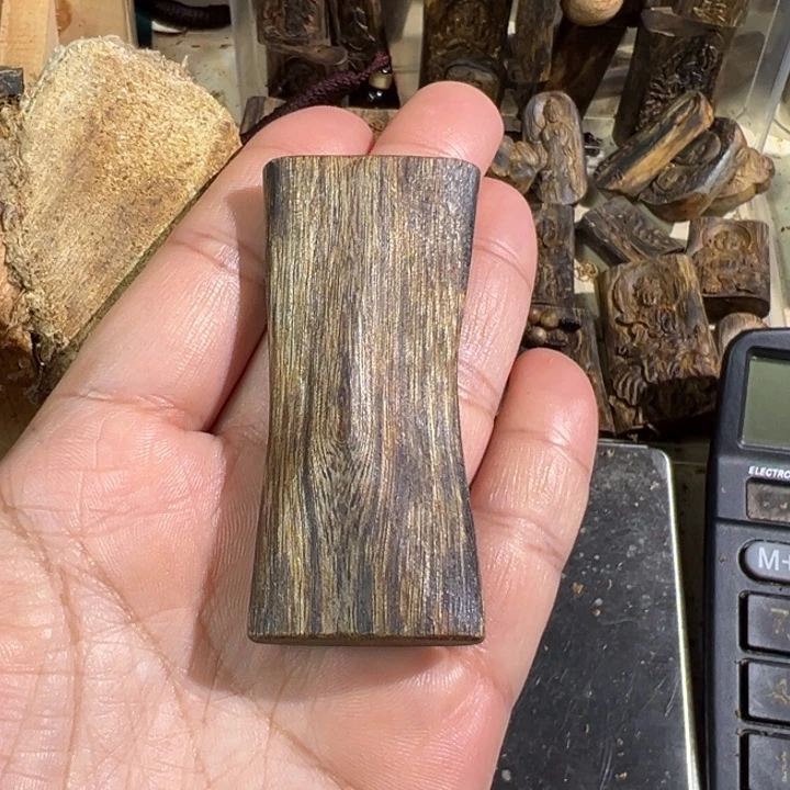 沉香吊坠白棋楠沉香吊坠10克