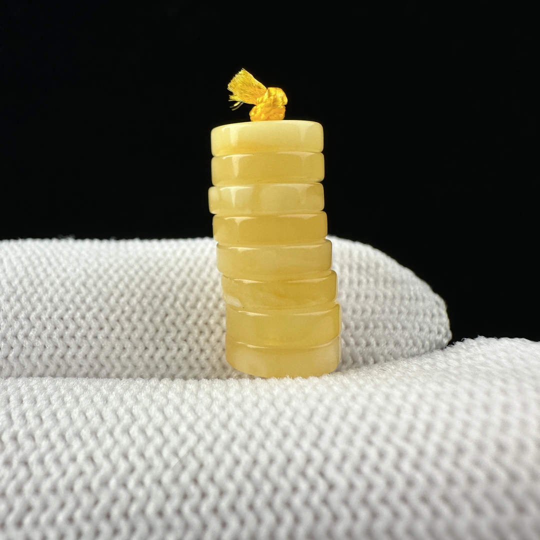 K3876天然原矿蜜蜡 隔片8.2mm支持复检假一罚十
