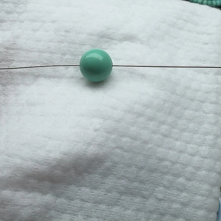 尺寸：12➕绿圆珠 单珠一颗