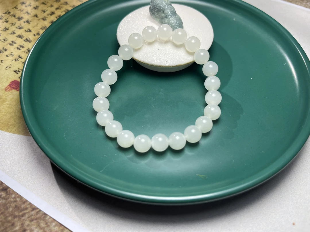 新疆和田玉于阗老坑冰胶白玉卡8-7手串多样性发一件 鑫浩矿业