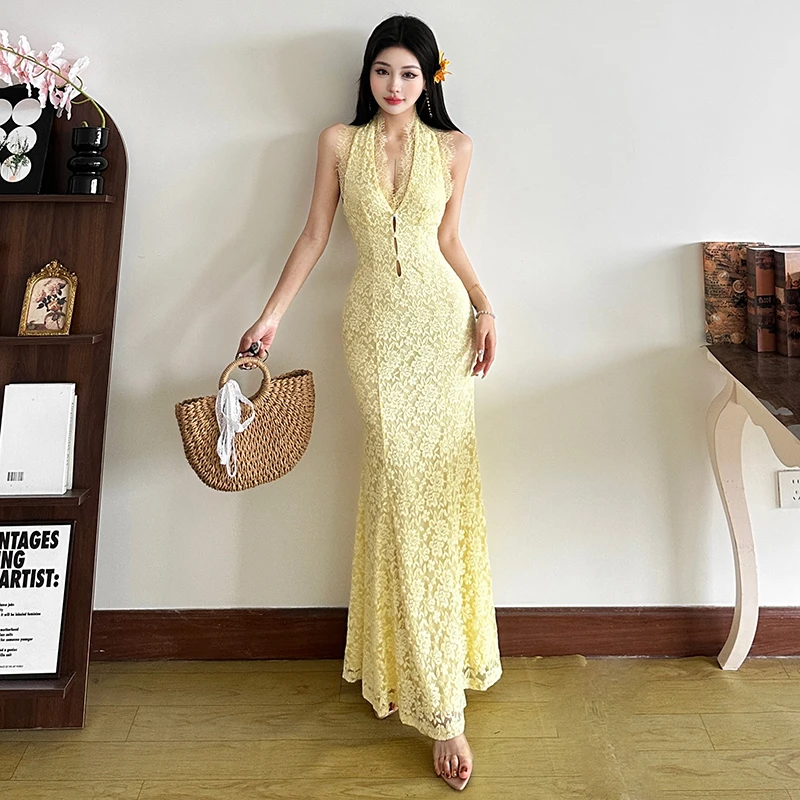 Malou 轻熟风性感蕾丝显瘦连衣裙女 法式镂空修身吊带裙K25D64046