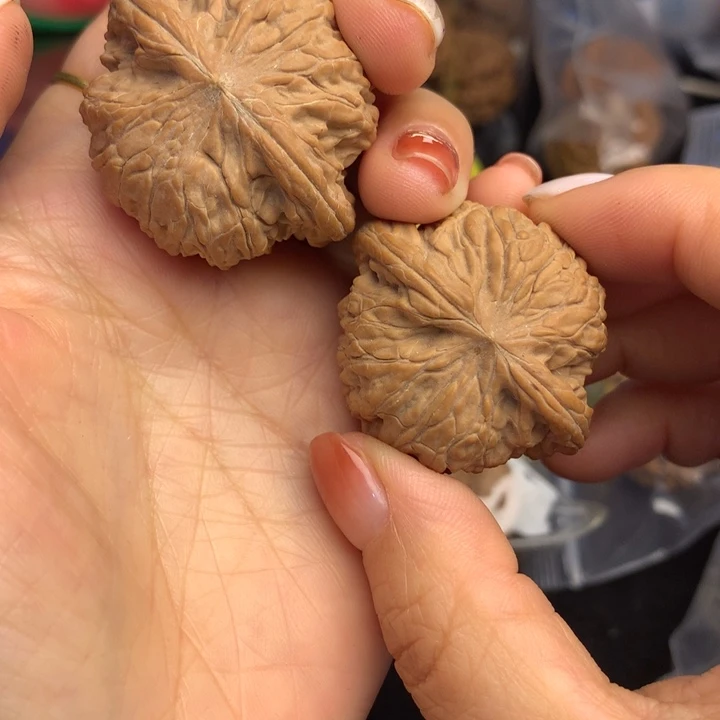 文玩核桃吊坠磨盘