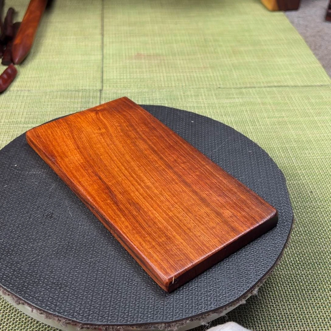 大果紫檀（缅甸花梨）阳***