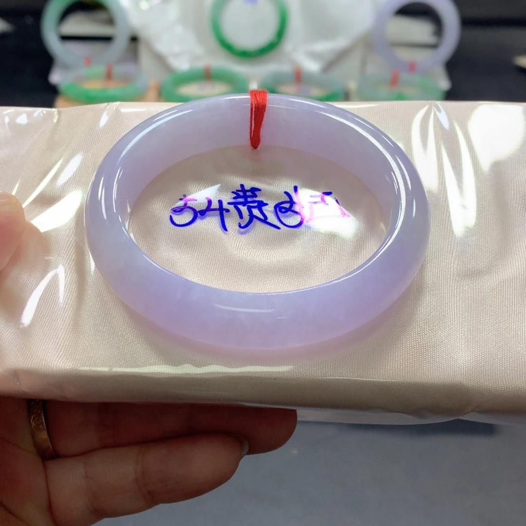 翡翠未镶嵌手镯54贵妃