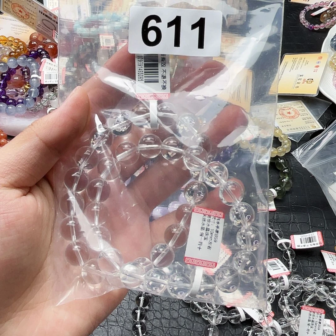 Q****摆件水晶未镶嵌611a