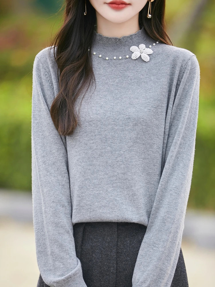 2025秋季新款法式领口重工钉珠五花朵精纺女半高领羊毛针织衫