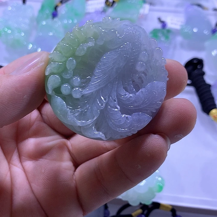 翡翠未镶嵌颈饰天然翡翠A货吊坠