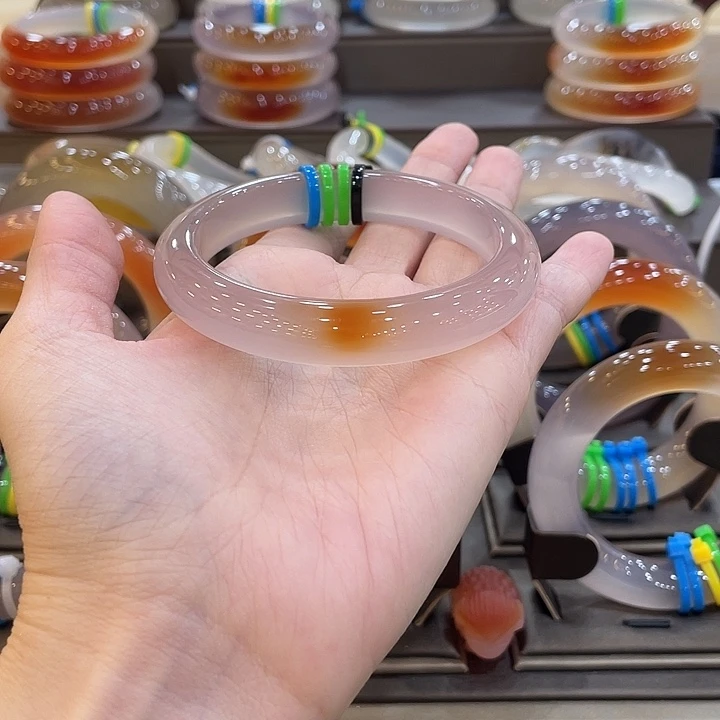 玛瑙/玉髓未镶嵌手镯