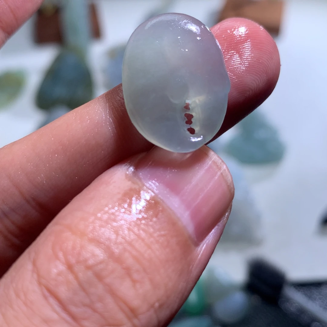 用***3定制翡翠未镶嵌挂件