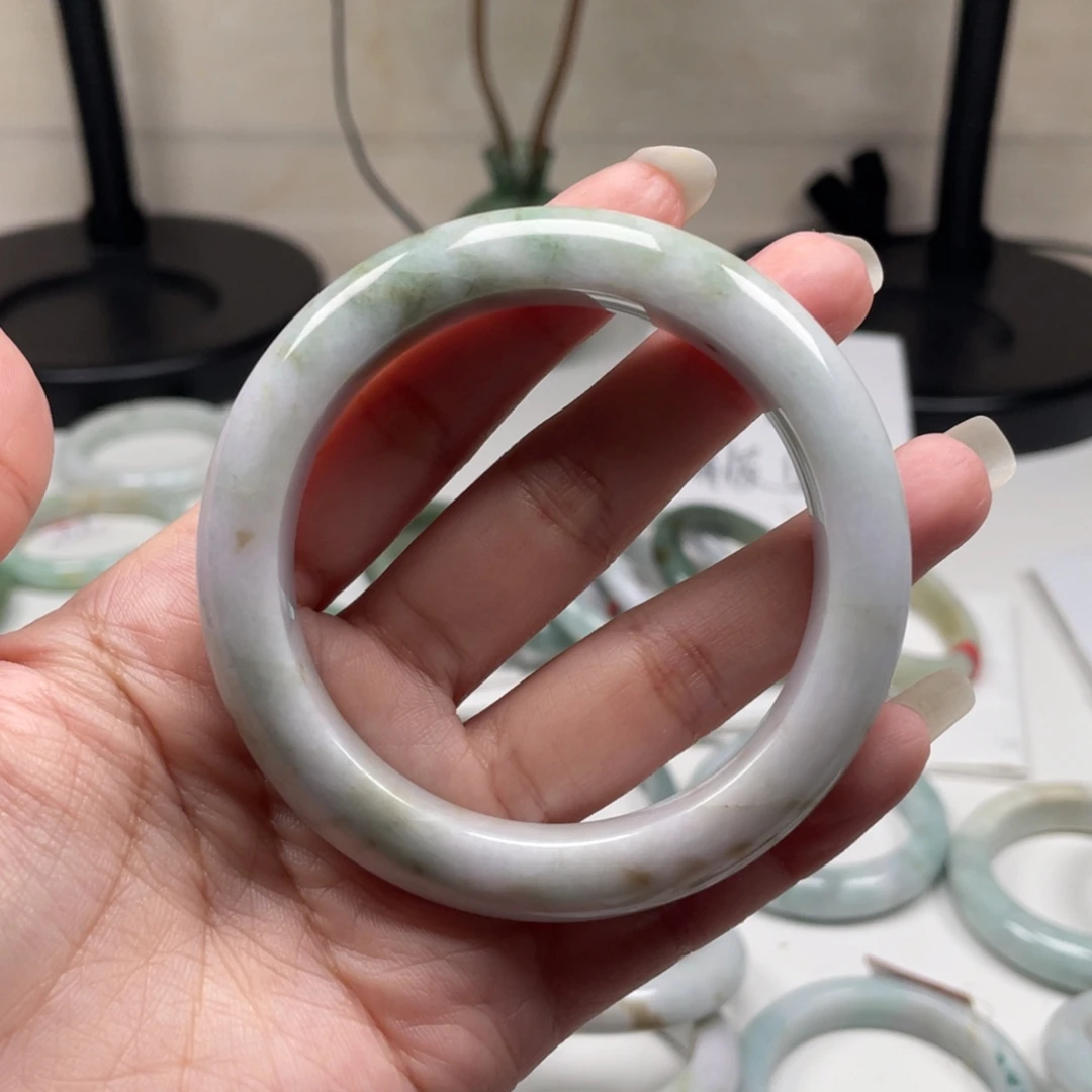 翡翠未镶嵌手镯翡翠手镯