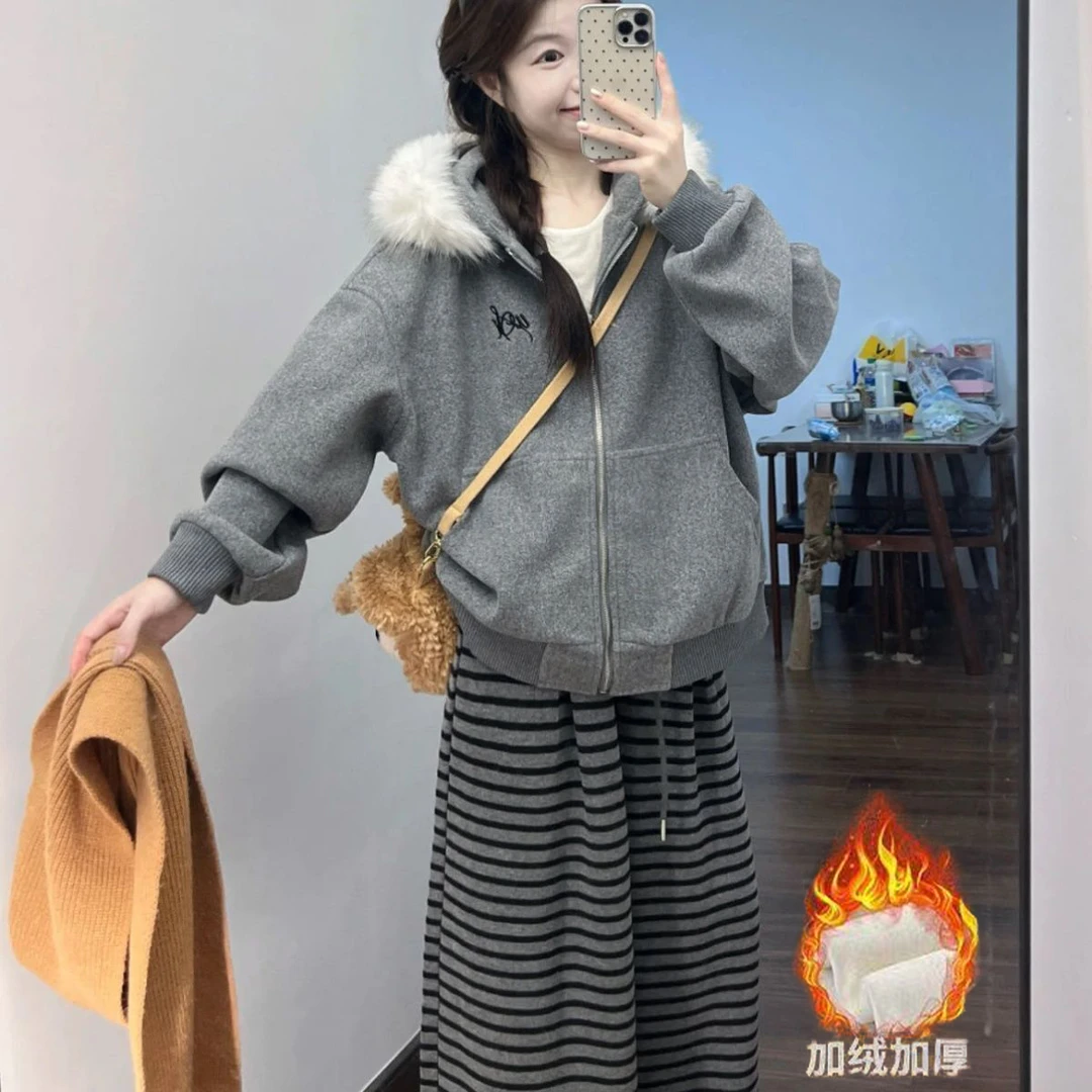 时尚洋气显瘦加绒套装女秋冬毛领卫衣外套条纹休闲阔腿裤子两件套
