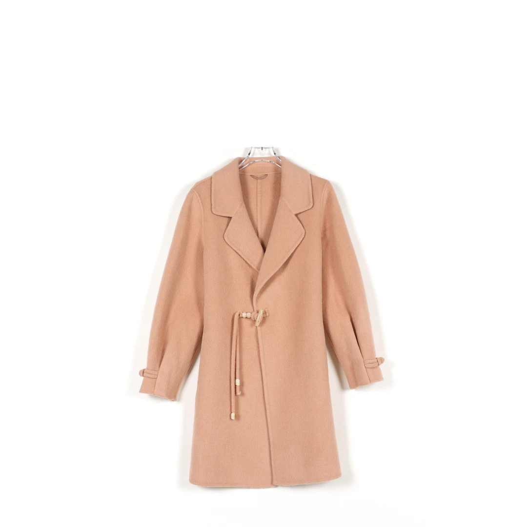 【千屿Sheila】“羊脂玉”牛角扣西装领绵羊毛大衣254-DY/0526-047