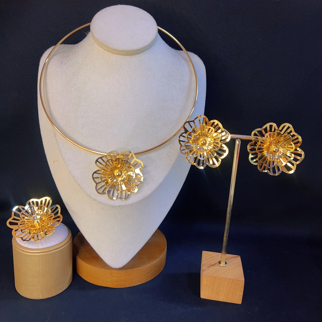 钛钢项链 哈尼西牧时尚华丽三件套#0008467