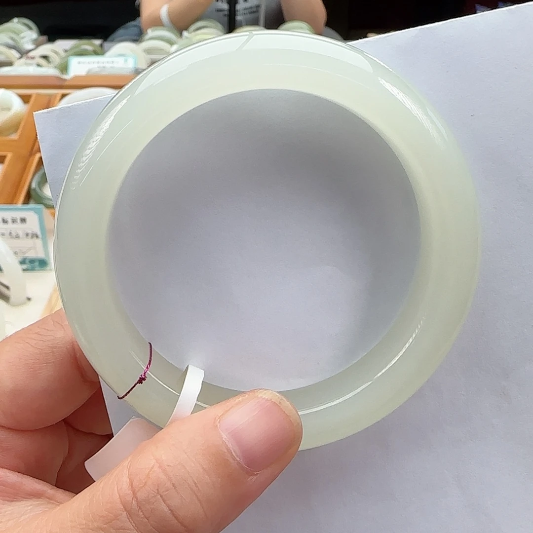 未镶嵌手镯和田玉56.57