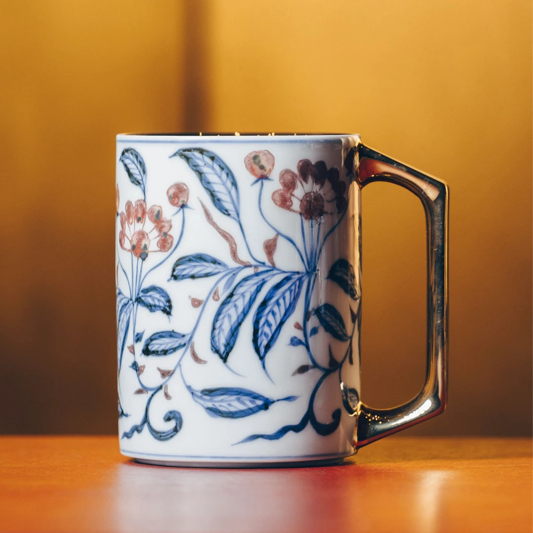 【弥云斋  枕石向野】元·青花菊瓣纹大号马克杯400cc