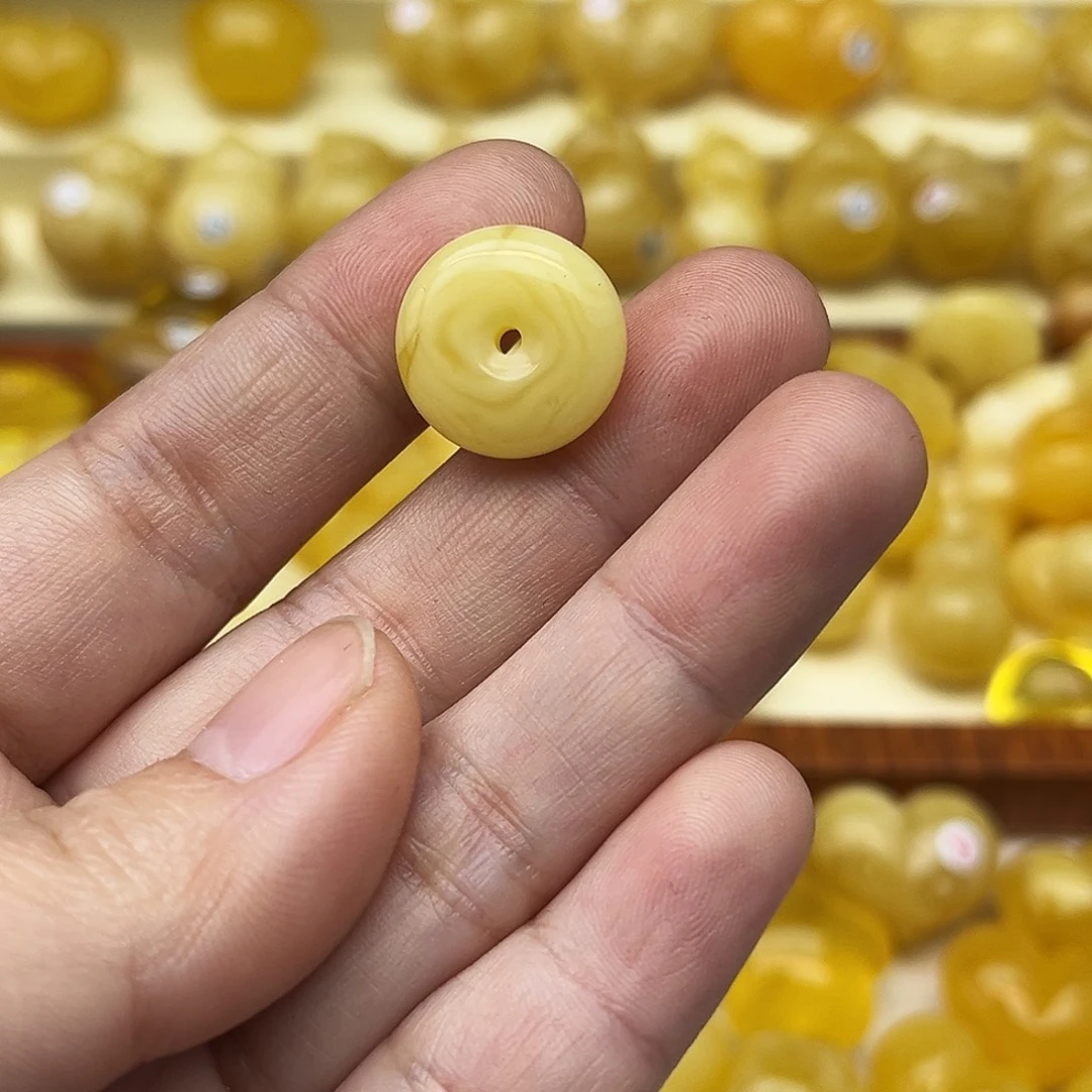 蜜蜡未镶嵌裸石天然