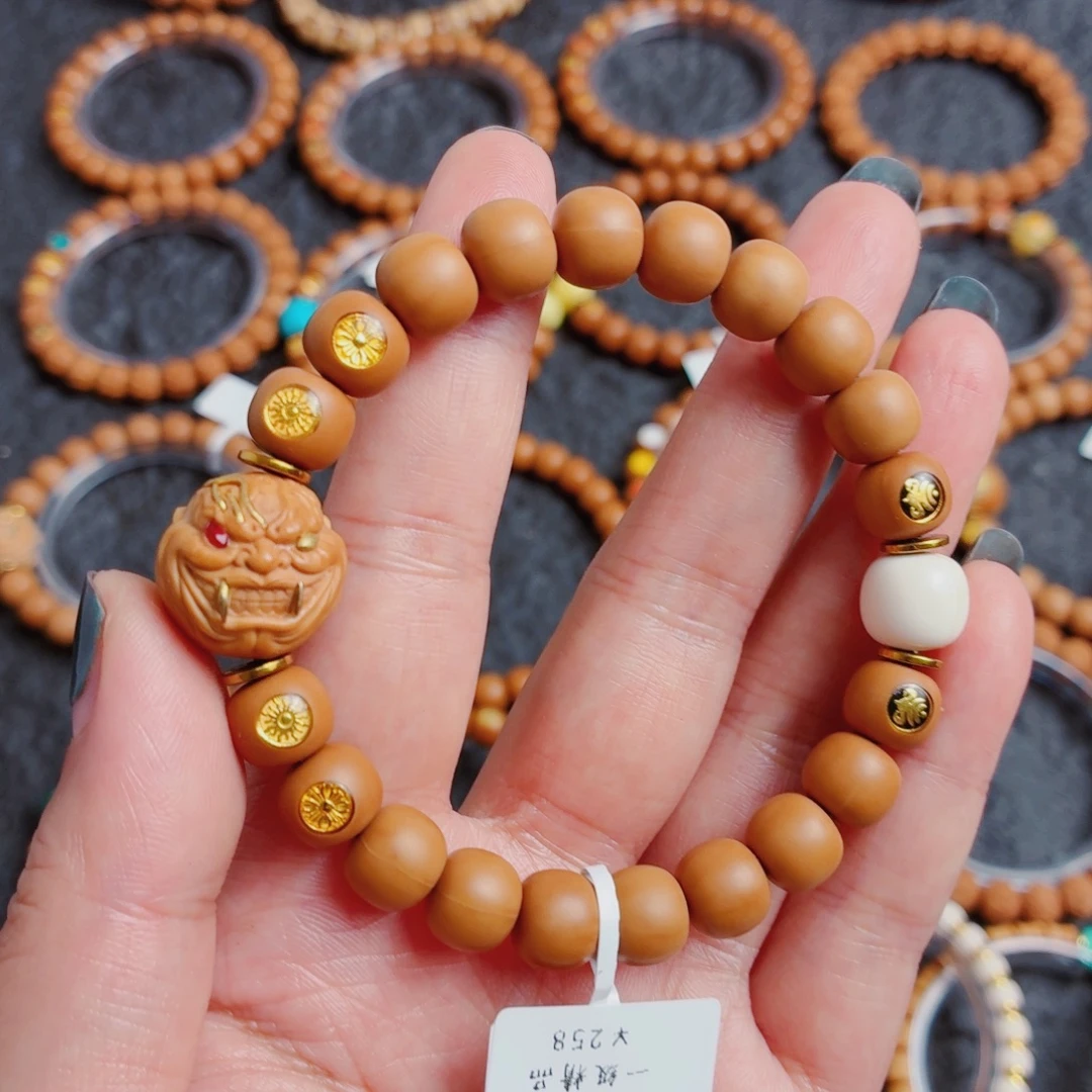 猴头核桃吊坠猴头手串