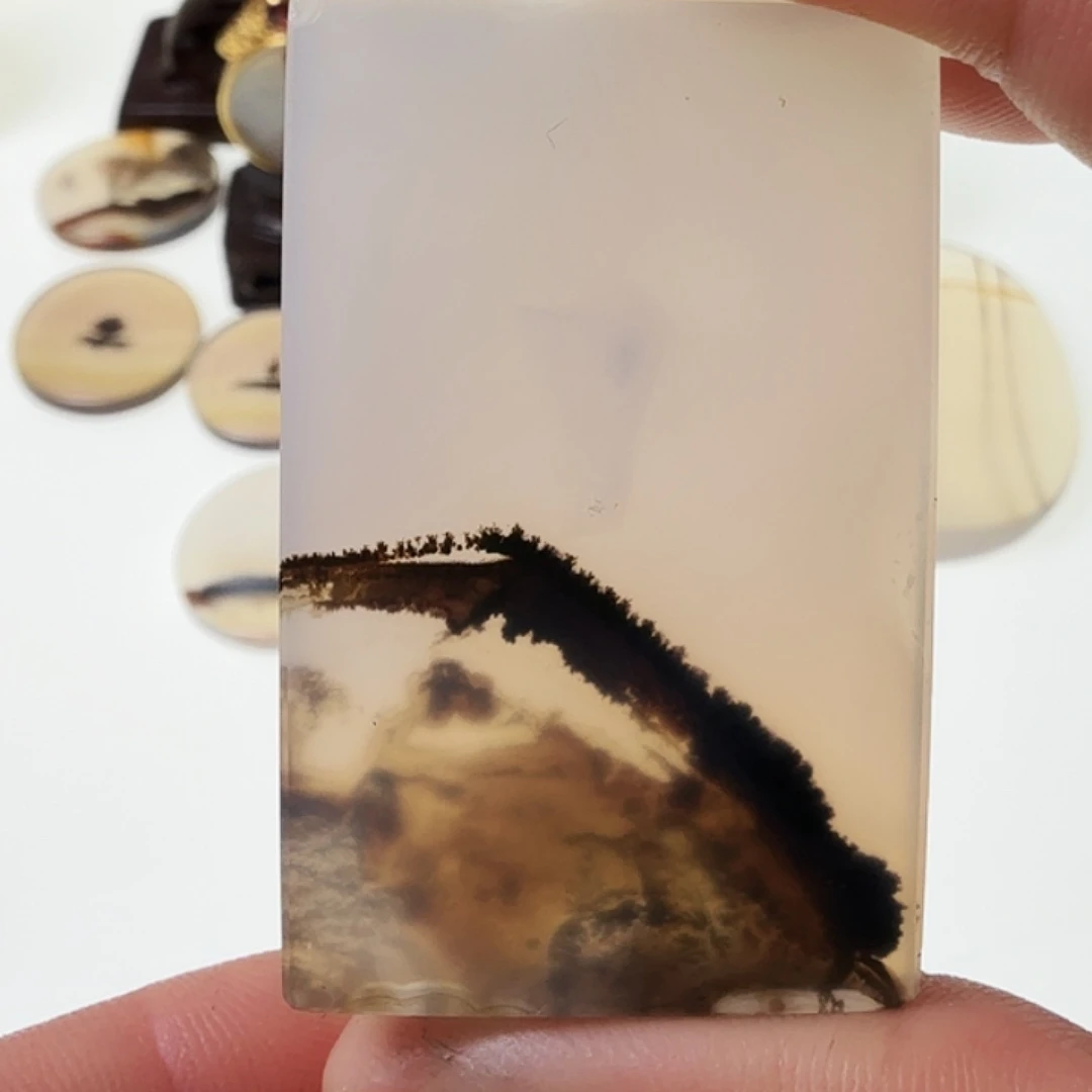 玛瑙/玉髓未镶嵌珠宝半成品