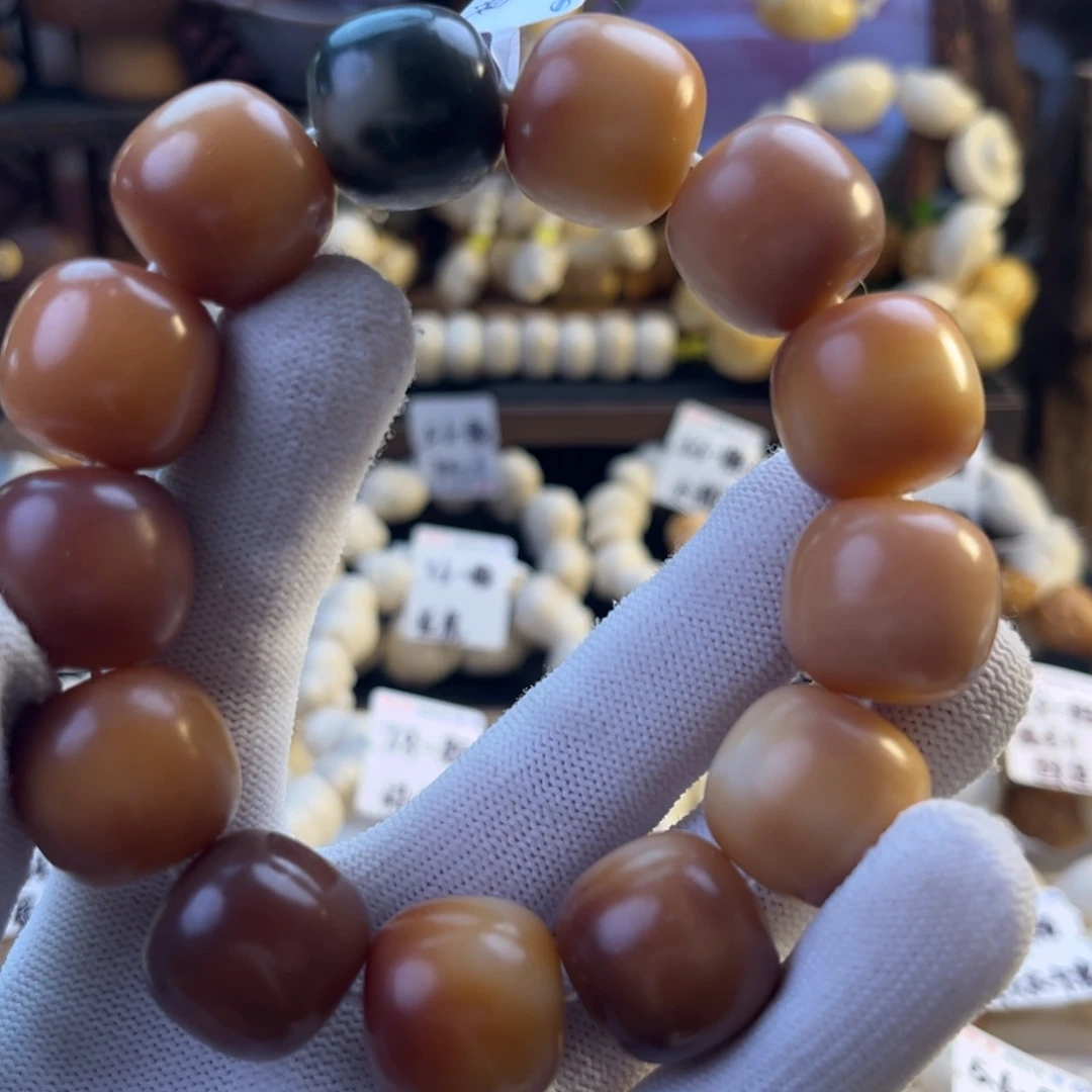 菩提根/象牙果手串-福利微瑕老料菩提桶珠