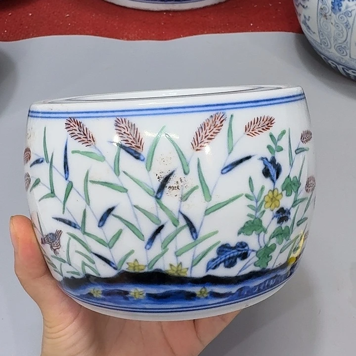 一***子摆件陶瓷制品纯手工斗彩罐