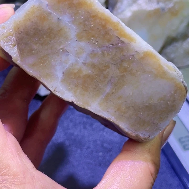 未镶嵌和田玉珠宝半成品