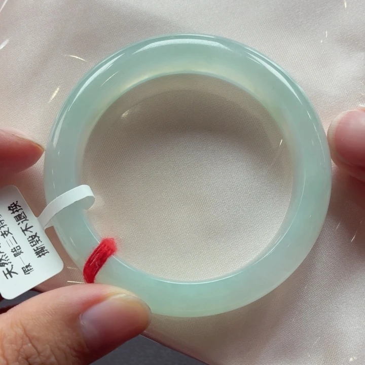 翡翠未镶嵌手镯天然缅甸A货翡翠（起双眼皮）