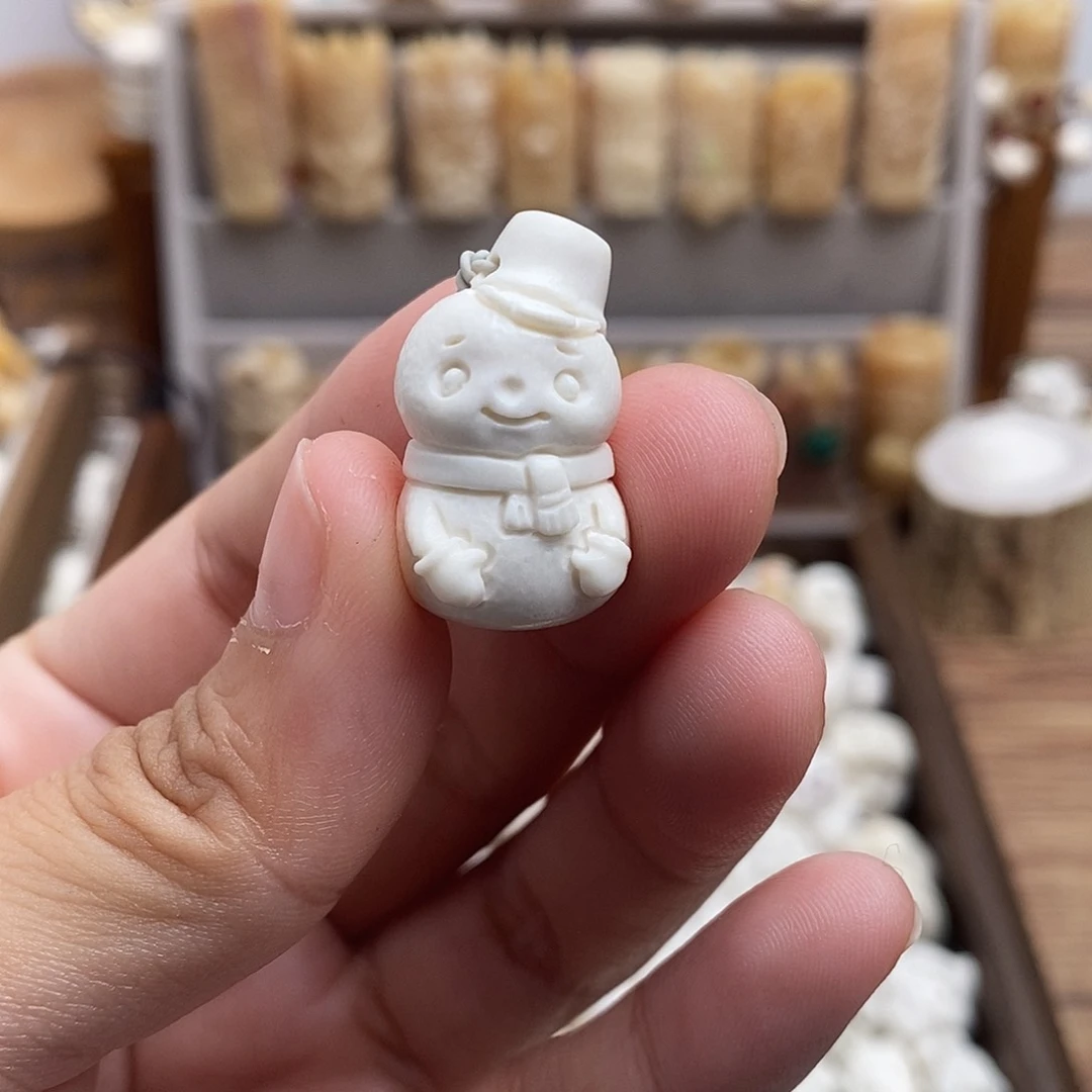 鹿骨把件c20鹿角雪人