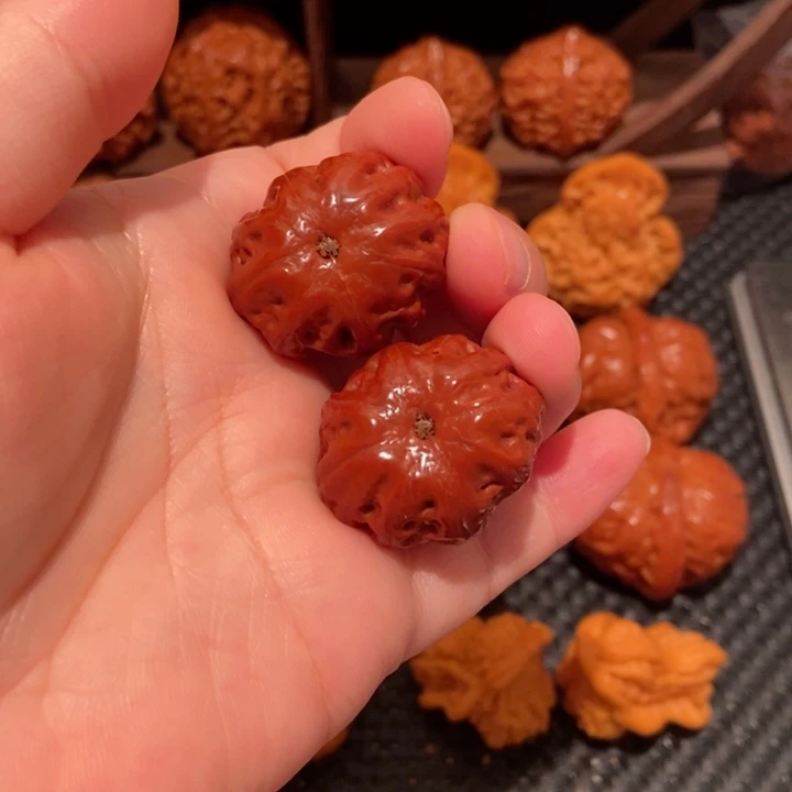 逸***亮把件文玩核桃30尺寸粗筋南瓜0592