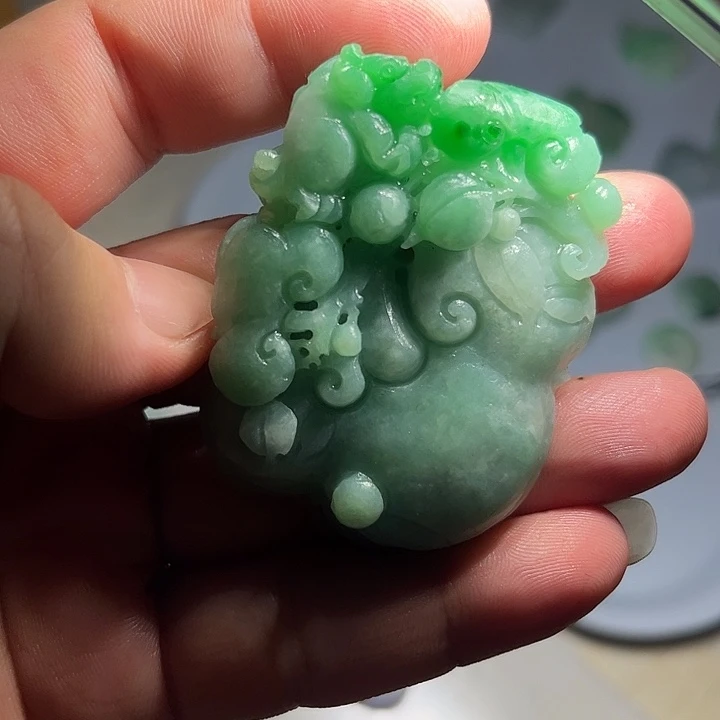 定制翡翠未镶嵌翡翠