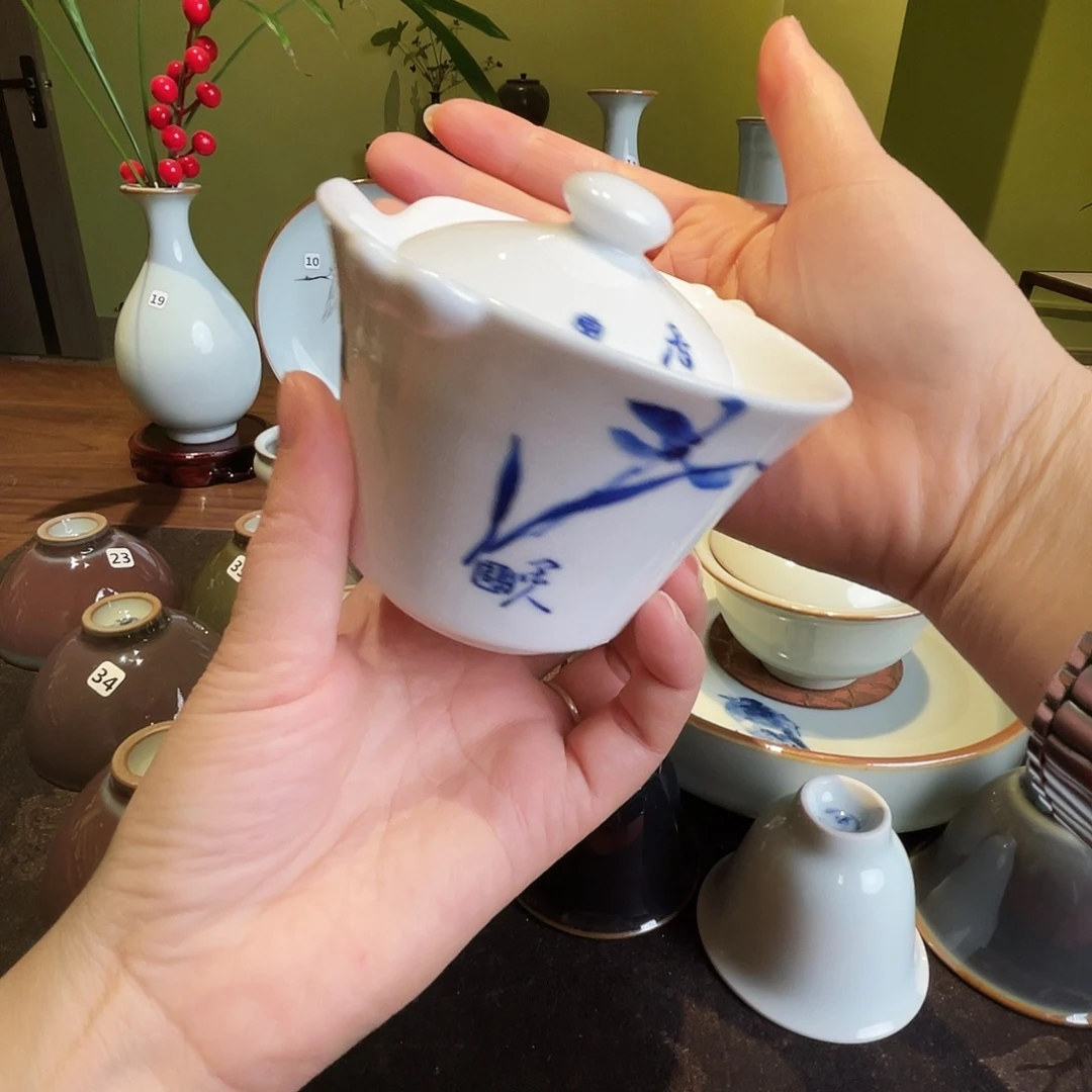 陶开播宠粉浮力青花盖碗