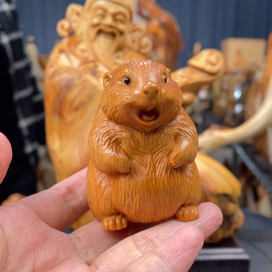 柏木（崖柏）土拨鼠