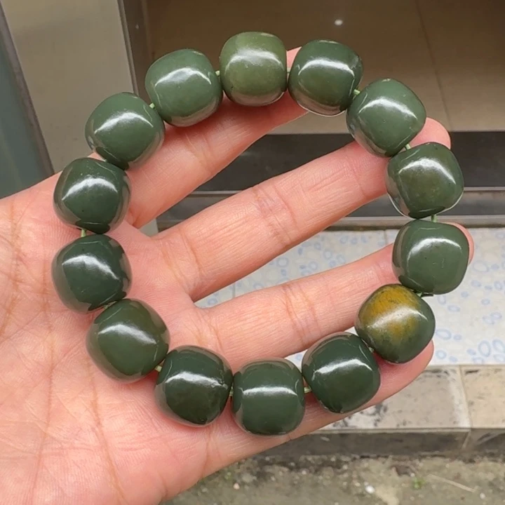 和田玉未镶嵌颈饰籽沙枣青16