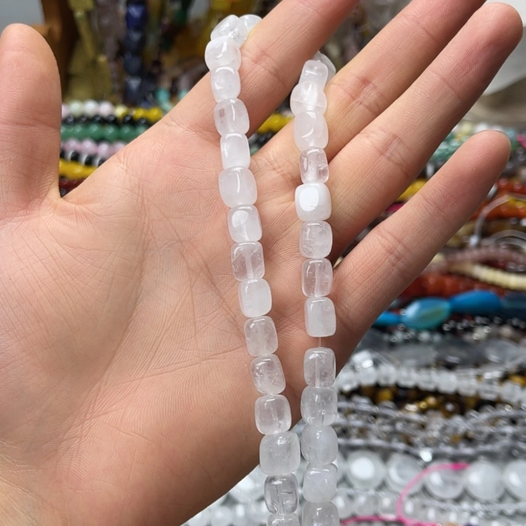 玛瑙/玉髓未镶嵌珠宝半成品白水不定型一条