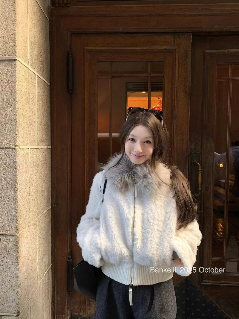 板栗可可Bankelili'暖冬咩咩'大毛领短款环葆羊羔毛保暖外套女冬