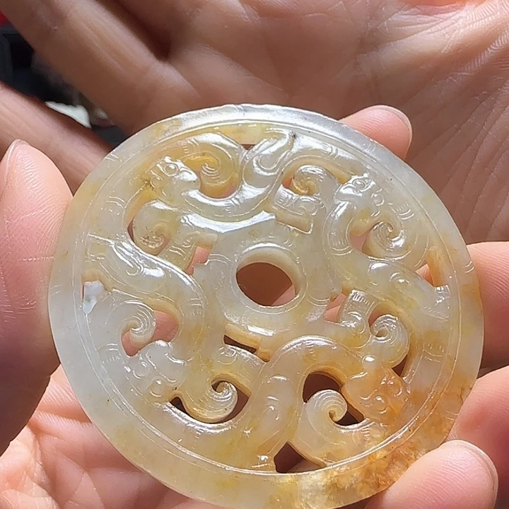 和田玉车挂未镶嵌