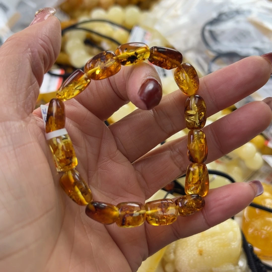 琥珀珠宝奇石未镶嵌