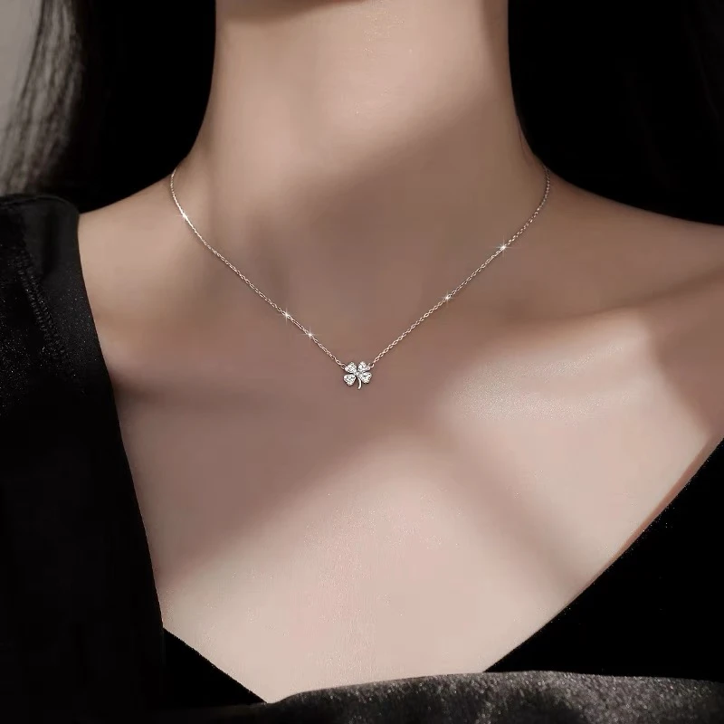 铜合金项链 四叶草项链轻奢小众设计高级感女气质锁骨链配饰K2196