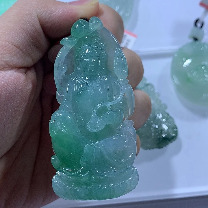 翡翠未镶嵌颈饰天然翡翠A货吊坠