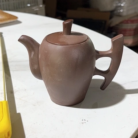 微瑕，不能明火，泡茶壶瘦款1个