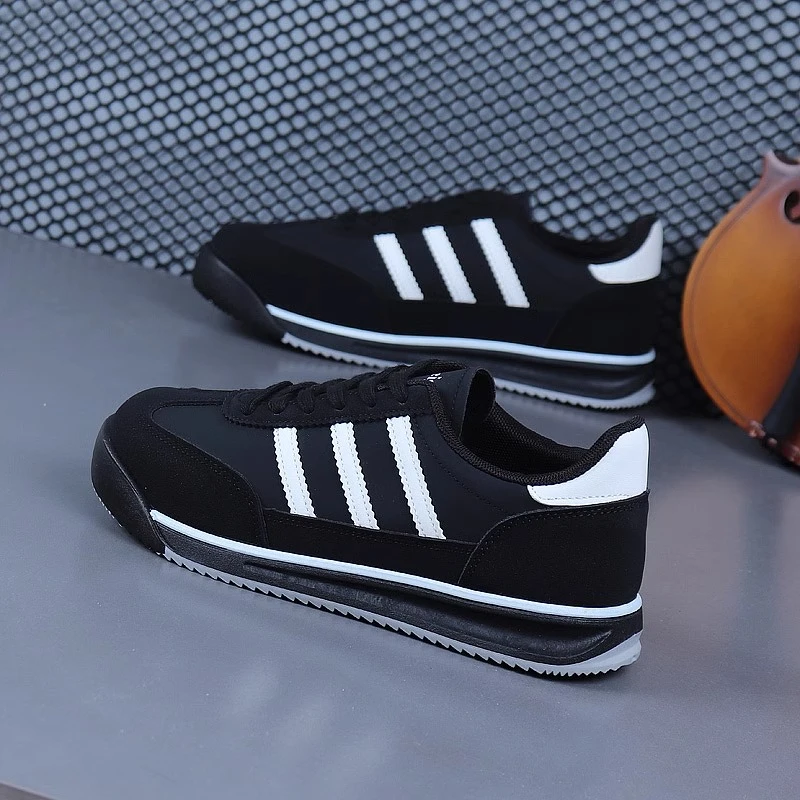 百搭阿甘跑步男女款德训春秋情侣款休闲运动干净感痞帅男鞋鞋子