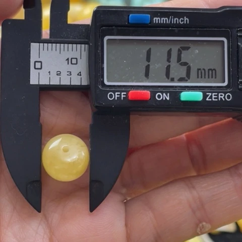 【闪购商品】裸石蜜蜡未镶嵌40杂